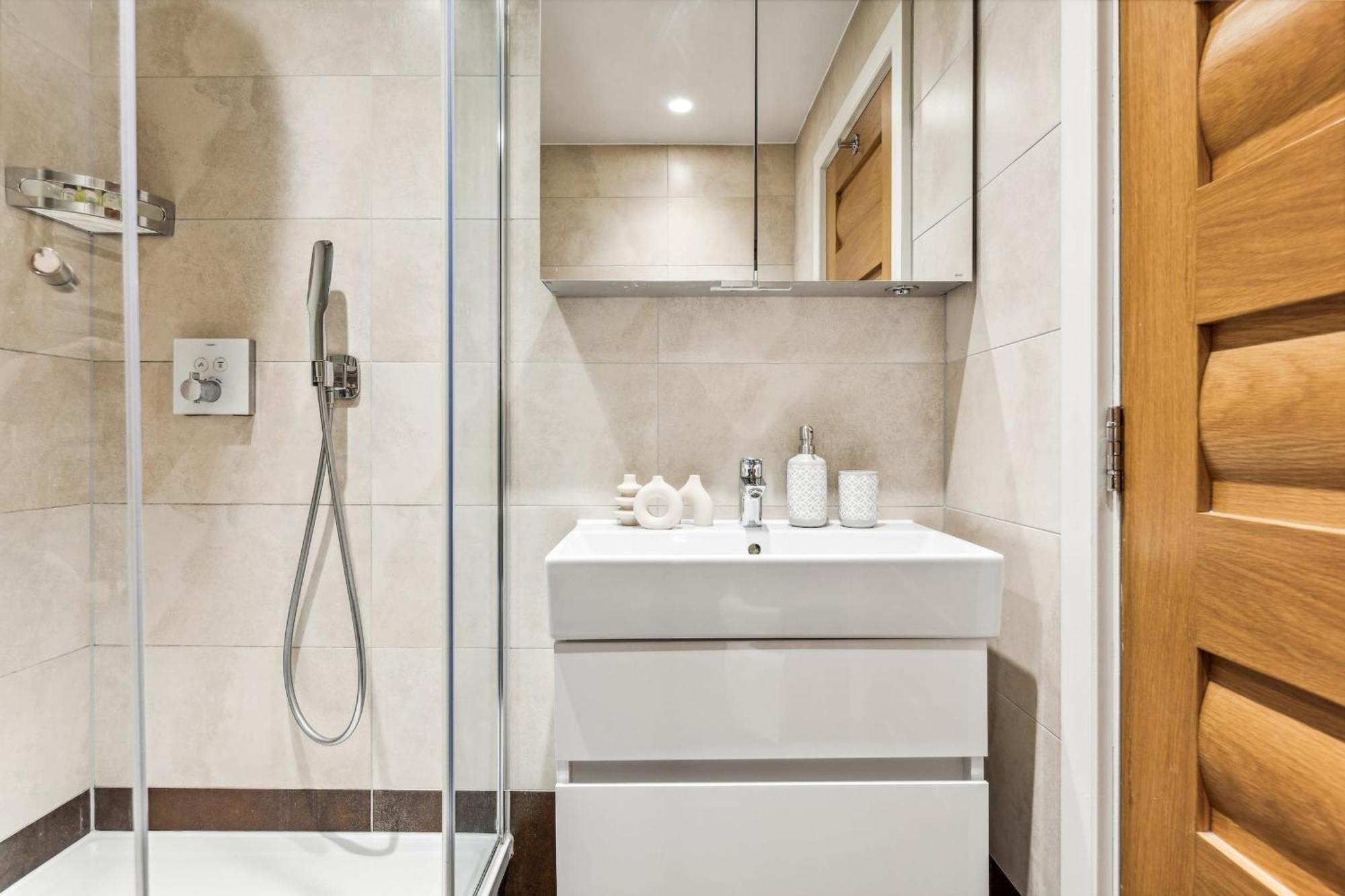 Modern 1Br In Central Fitzrovia - Cityapartmentstay Londýn Exteriér fotografie